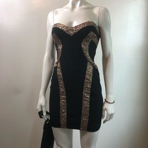 Perfect Holiday Dress! Black/rose gold Arden B